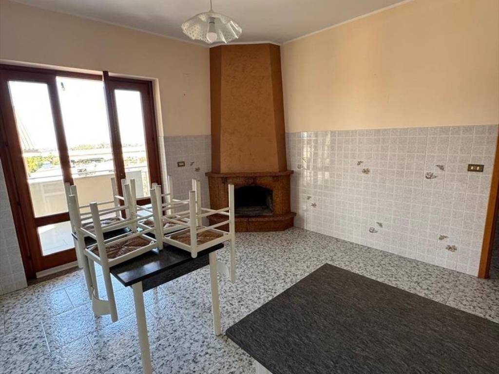 Appartamento a Cinquefrondi - Foto 4