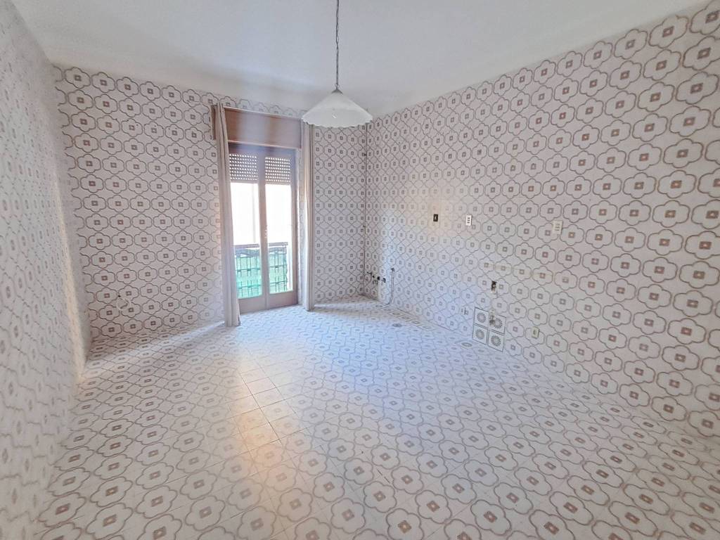 Appartamento a Catanzaro in Via del Risorgimento - Foto 3