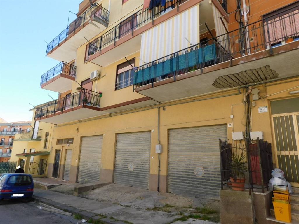 Box / garage a San cataldo in Via San Leonardo, 24 - Foto 2