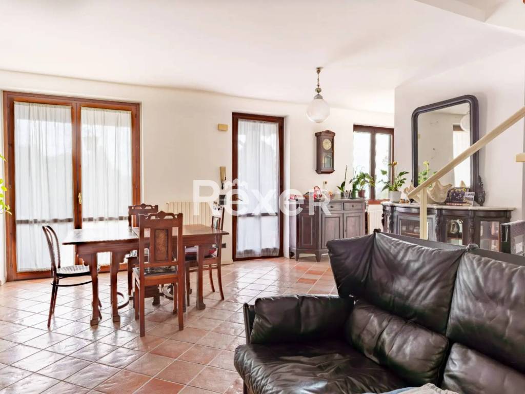 Villetta a schiera a Gardone riviera in Via Ronciglio, 53 - Foto 5