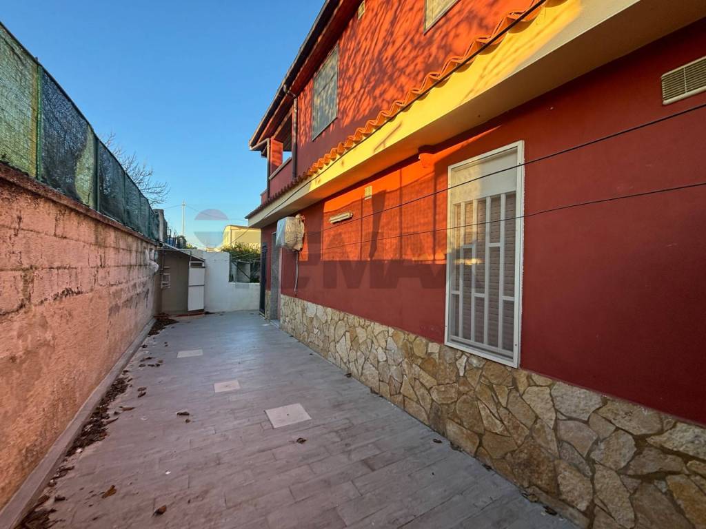 Villa a Carlentini in VILLAGGIO DELFINO - Foto 5