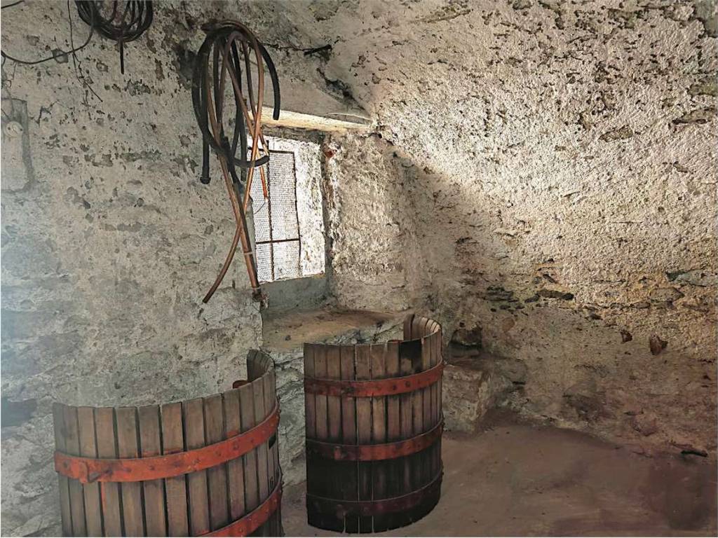 Box / garage a Donnas in via Grand Vert - Foto 4