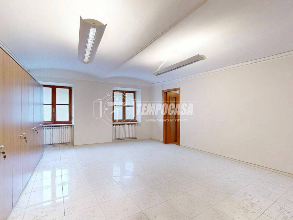 Appartamento a Orbassano in Via Roma 23 - Foto 5