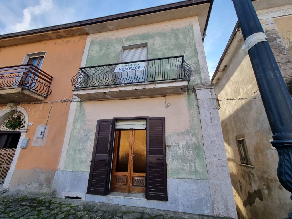 Appartamento a Montemiletto in Piazza Regina Elena - Foto 3