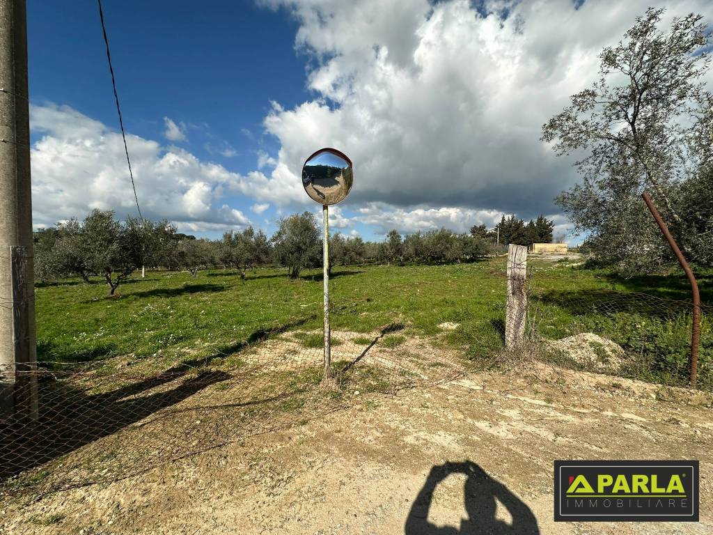 Terreno a Canicattì in Via Rinazzi - Foto 2