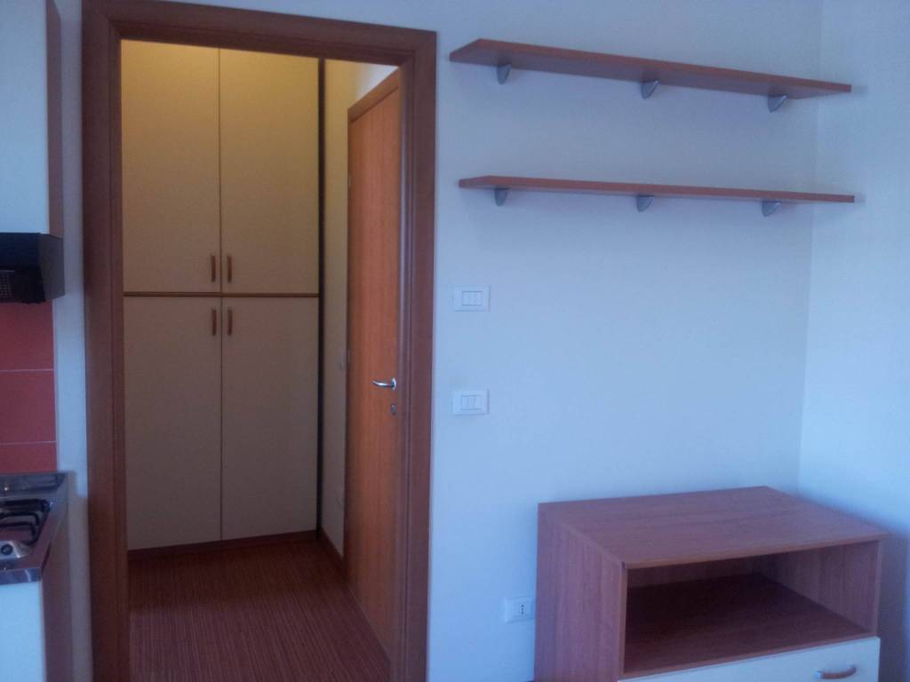 Appartamento a Modena in Via Ippolito Nievo, 89 - Foto 4
