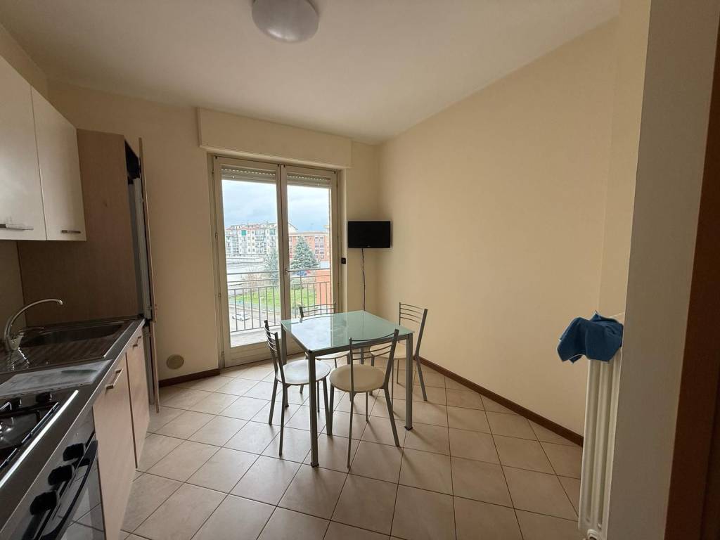 Appartamento a Asti in Via Giovanni Gerbi, 39 - Foto 2