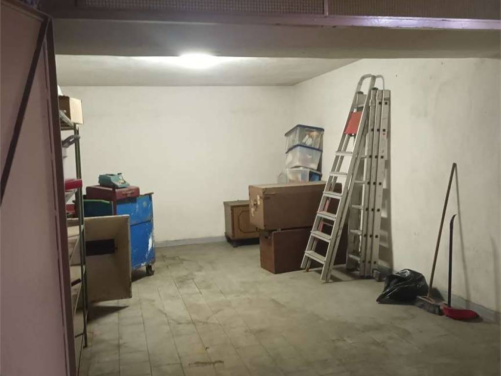 Box / garage a Formia - Foto 2