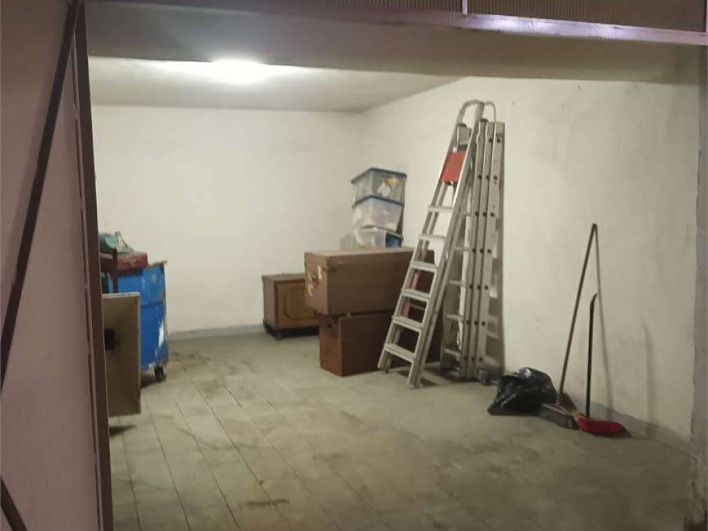 Box / garage a Formia - Foto 3