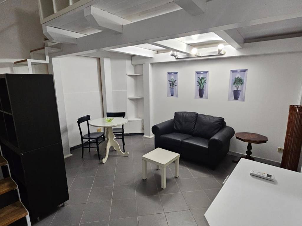 Appartamento a Salerno in Via Nicola Aversano - Foto 2