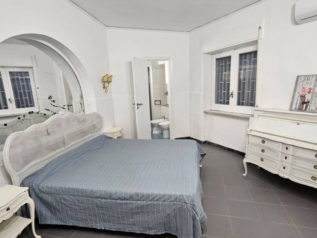 Appartamento a Salerno in Via Nicola Aversano - Foto 3