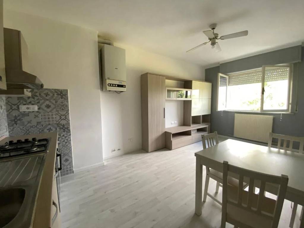 Appartamento a Sarzana in Via Giacomo Brodolini - Foto 3