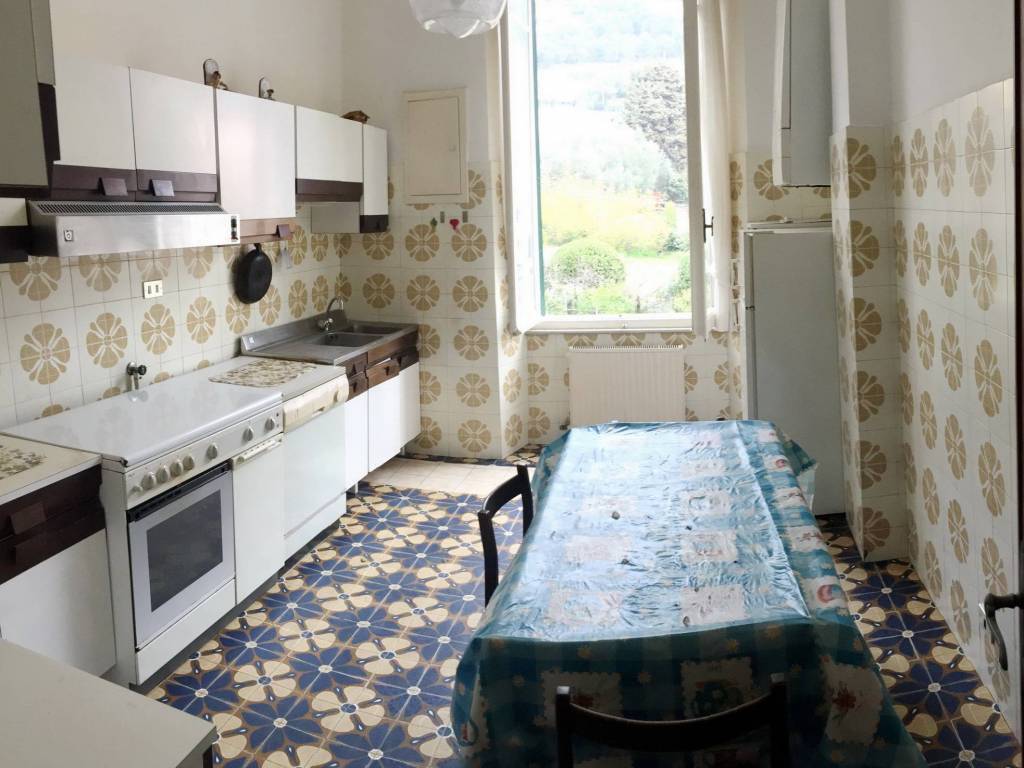 Appartamento a Lerici in Via Giacomo Matteotti-Lerici, 10 - Foto 3