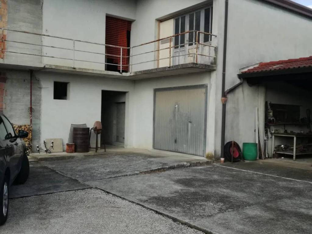 Villa a Meduno in Via Della Stazione, 7 - Foto 4