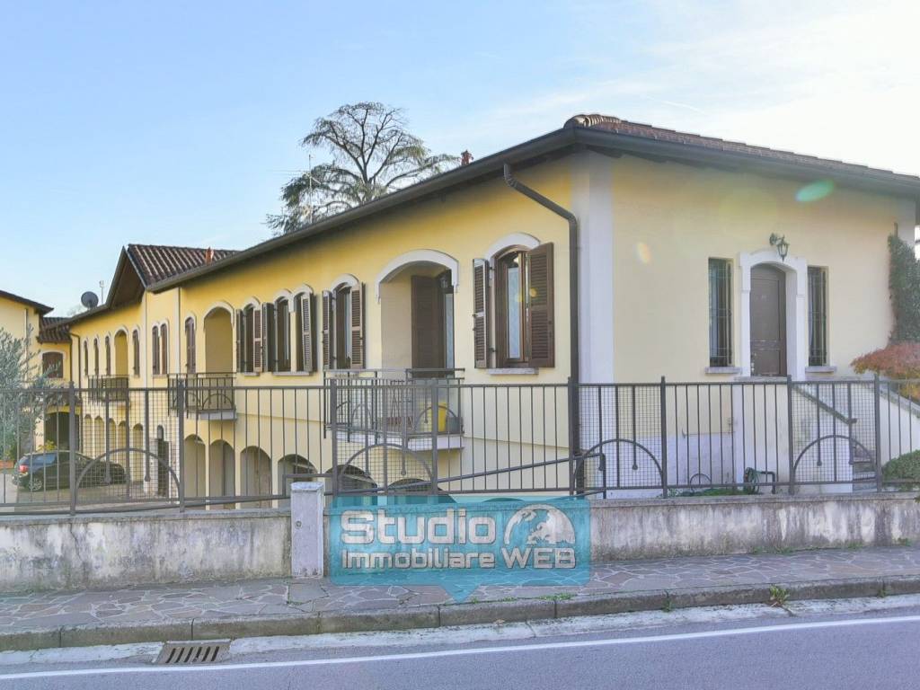 Appartamento a Anzano del parco in Via Ortelli, 3 - Foto 3