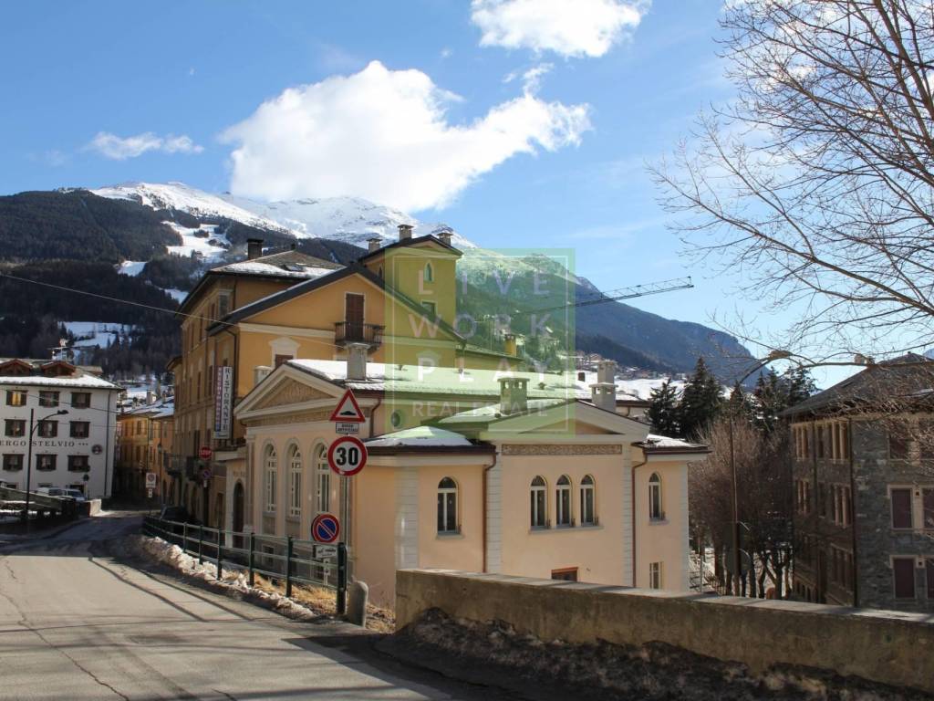 Villa a Bormio in via Nesini, 14 - Foto 4