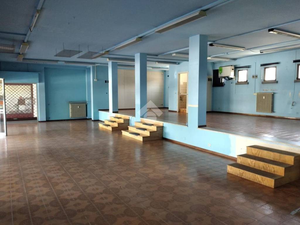 Immobile a Bagnolo in piano in negozio via Roma, 45 - Foto 3