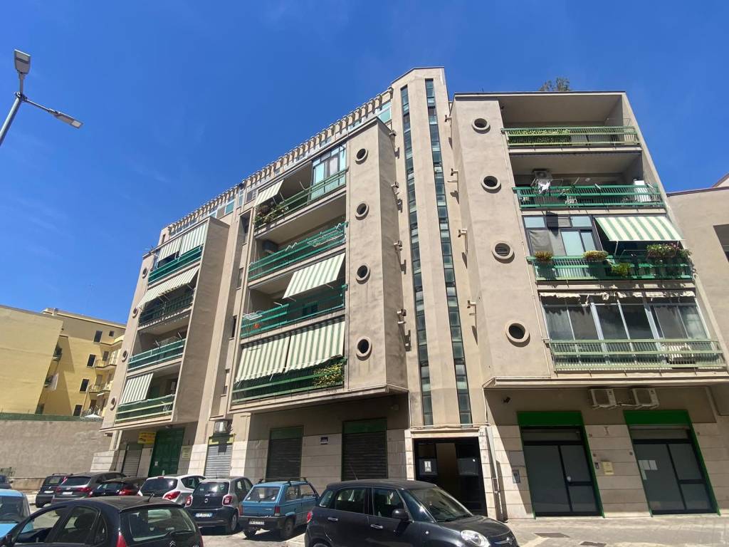 Attico / mansarda a Trani in Via Boemondo d'Altavilla - Foto 3