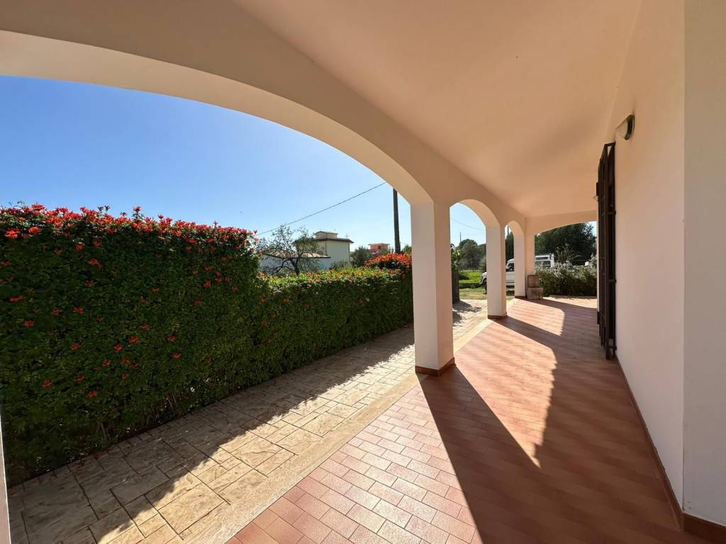 Villa a Noto in Via Gaetano Martino - Foto 5