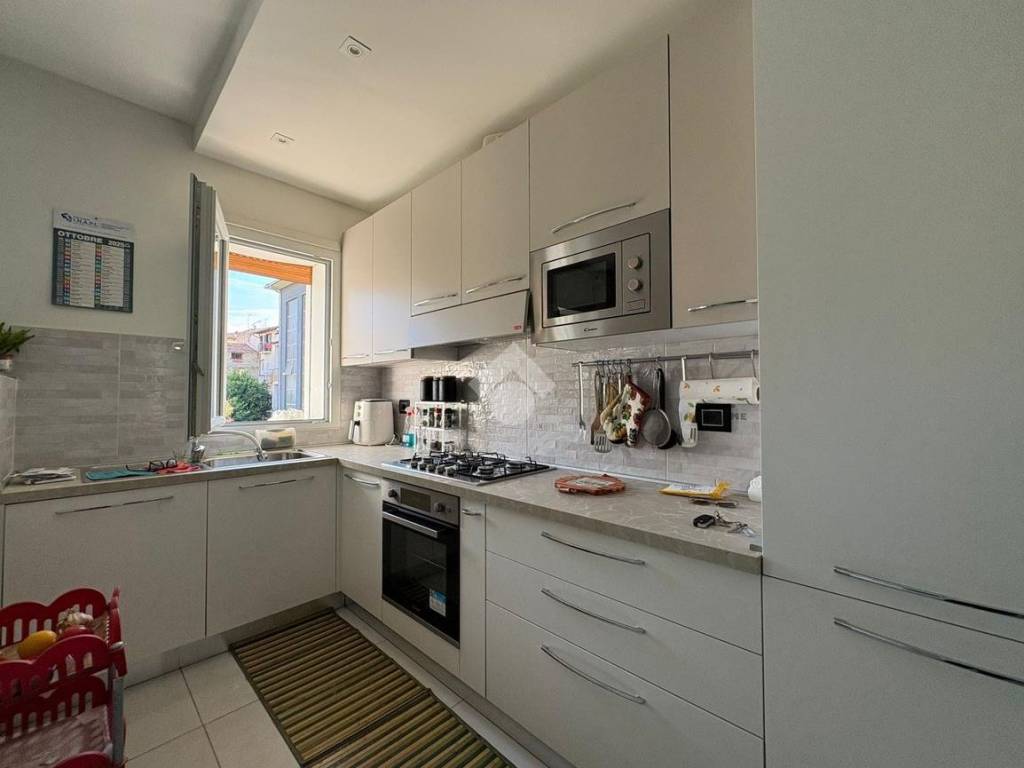 Appartamento a Fondi in Appartamento Via dell'Ongaro, 5 - Foto 3