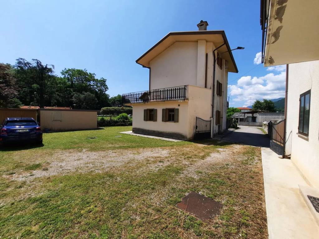 Villa a Montereale valcellina in Vicolo Francesco Cavallotti, 2 - Foto 4