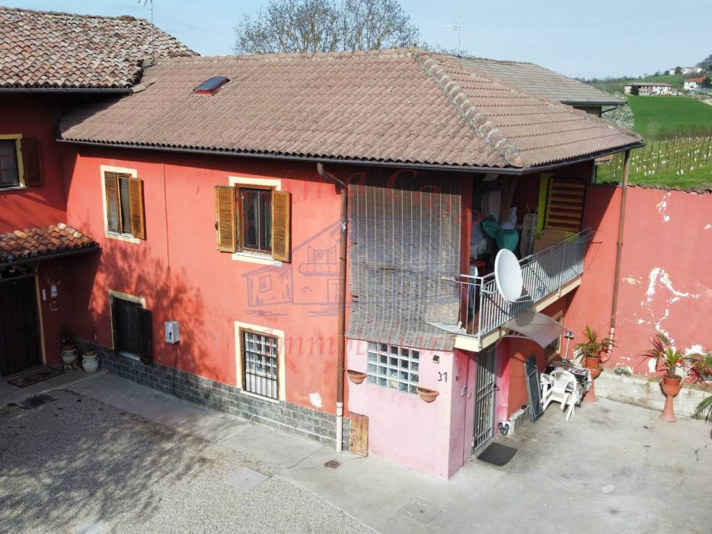 Rustico / casale a Castagnole delle lanze in Via Farinere, 6 - Foto 2