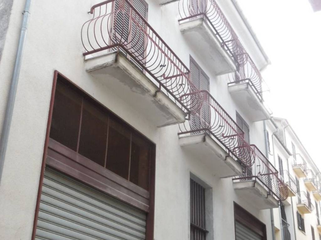 Casa indipendente a Caposele - Foto 2