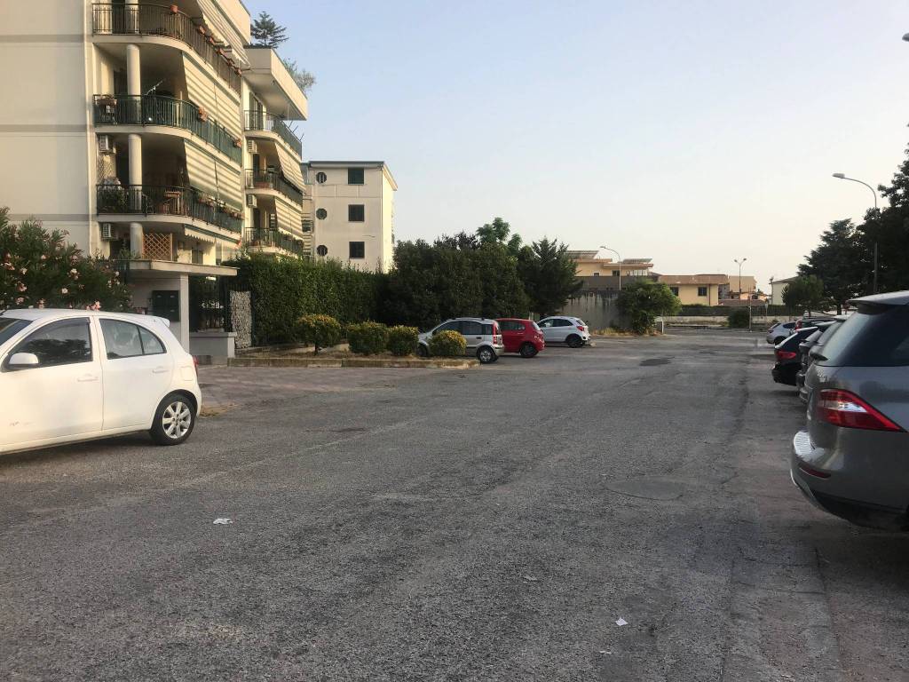 Immobile a Caserta in Largo Martiri di Via d'Amelio - Foto 3
