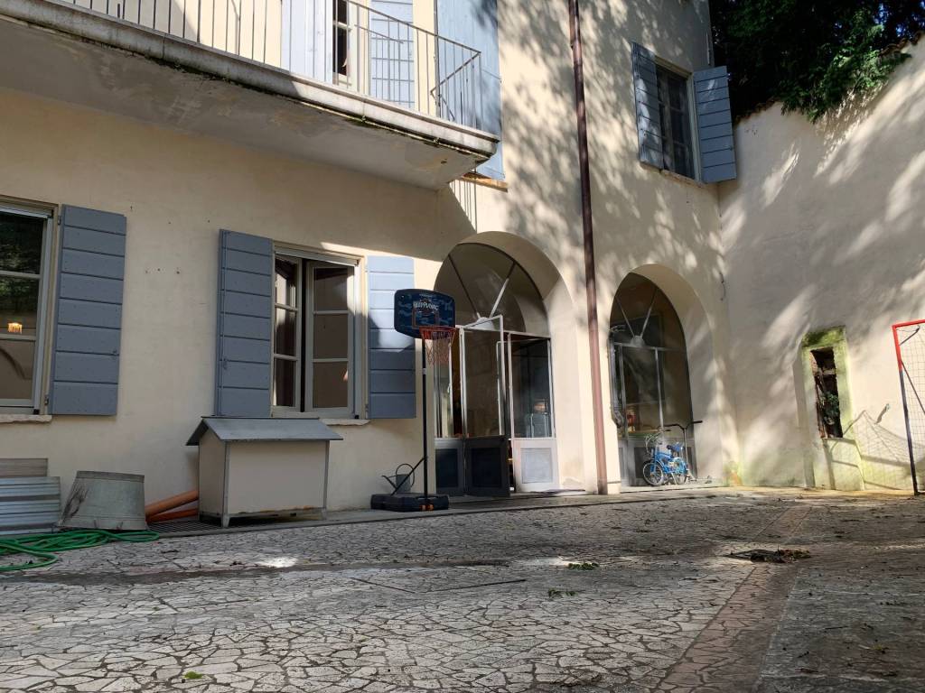 Casa indipendente a Mantova in Via Tito speri - Foto 4