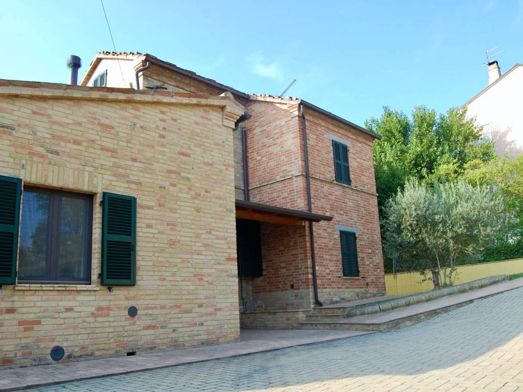 Rustico / casale a Loro piceno in Contrada Vignali Bagnere, 33 - Foto 4