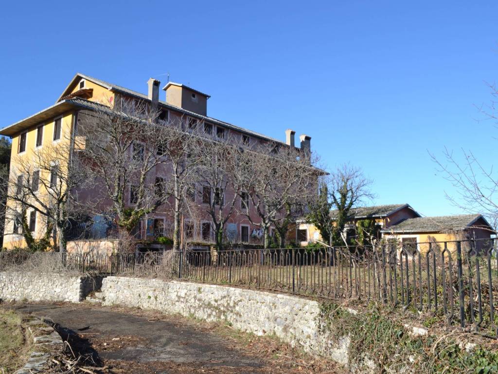 Palazzo / stabile a Spoleto in Strada di Monteluco - Foto 5