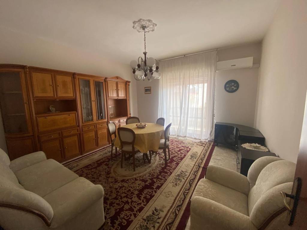 Appartamento a Lamezia terme in Viale dei Mille, 120 - Foto 3