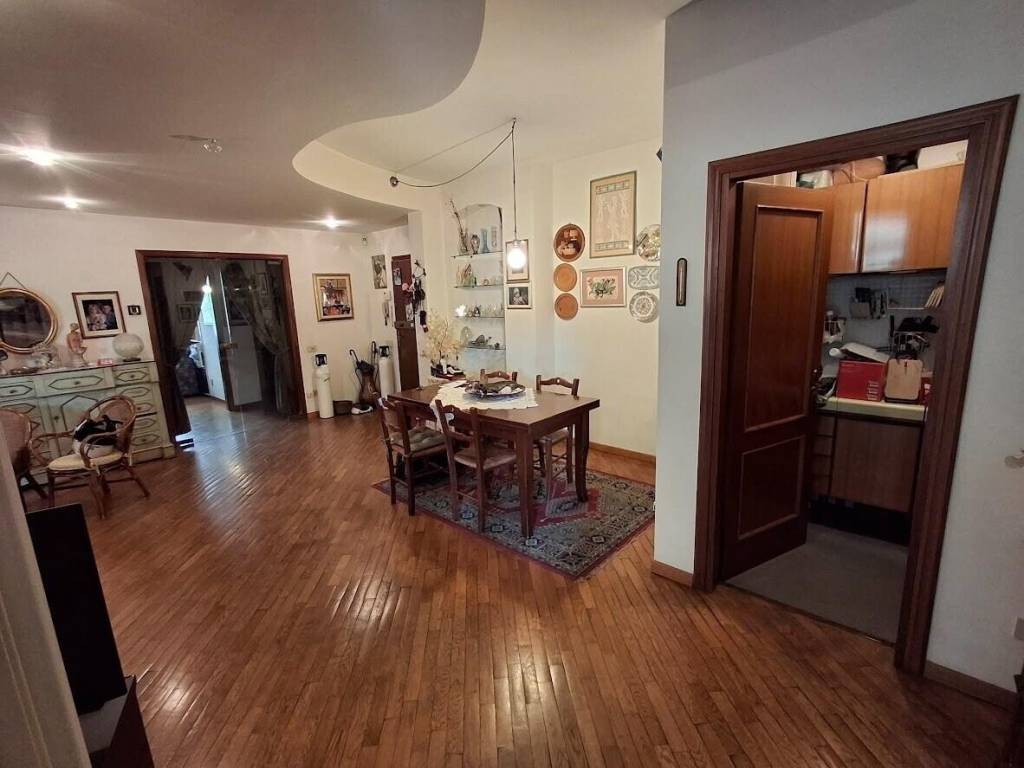 Appartamento a Pisa in Via Giuseppe Parini, 17 - Foto 5