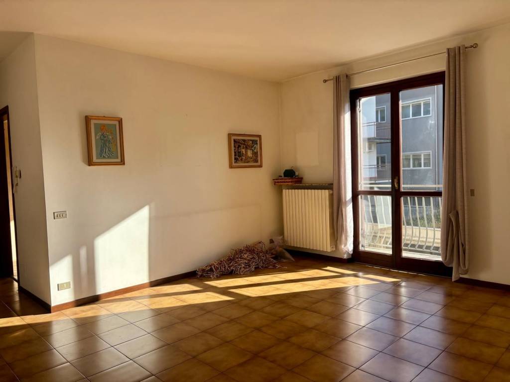 Appartamento a Zogno in Via Cesare Battisti - Foto 4