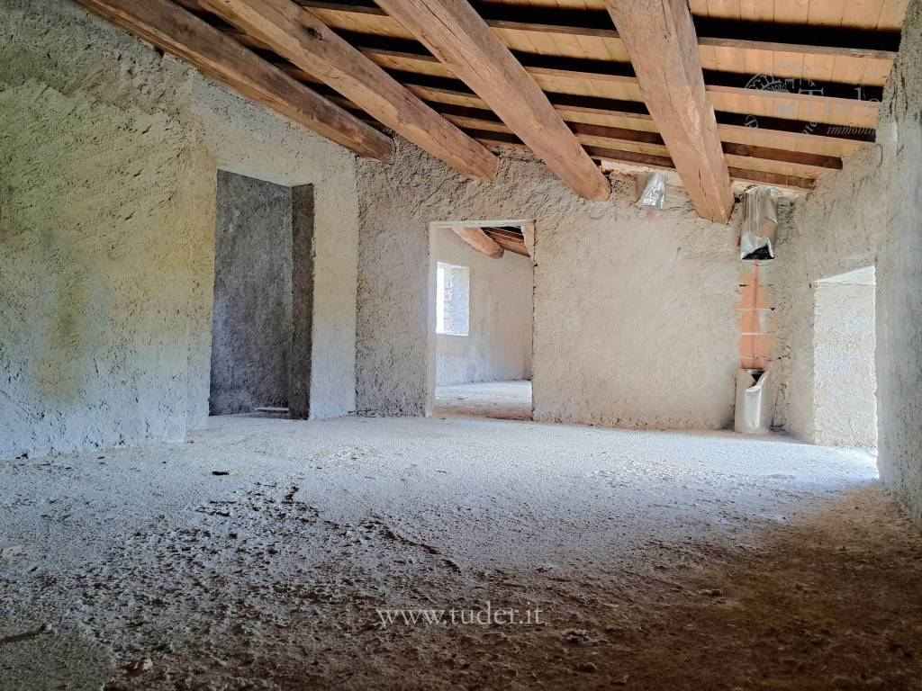 Appartamento a Cascia in Fogliano - Foto 3