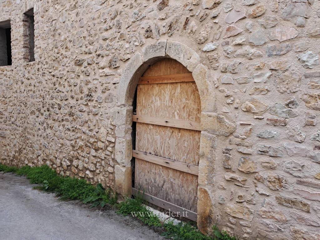 Appartamento a Cascia in Fogliano - Foto 4
