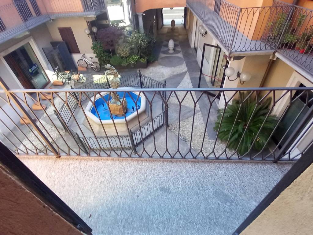 Appartamento a Borgomanero in Corso Giuseppe Garibaldi - Foto 2