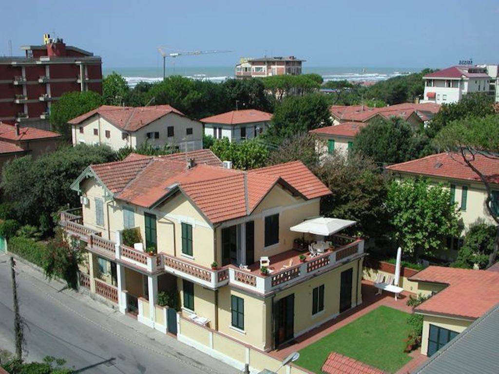 Casa indipendente a Pietrasanta in Via Tolmino, 11 - Foto 2