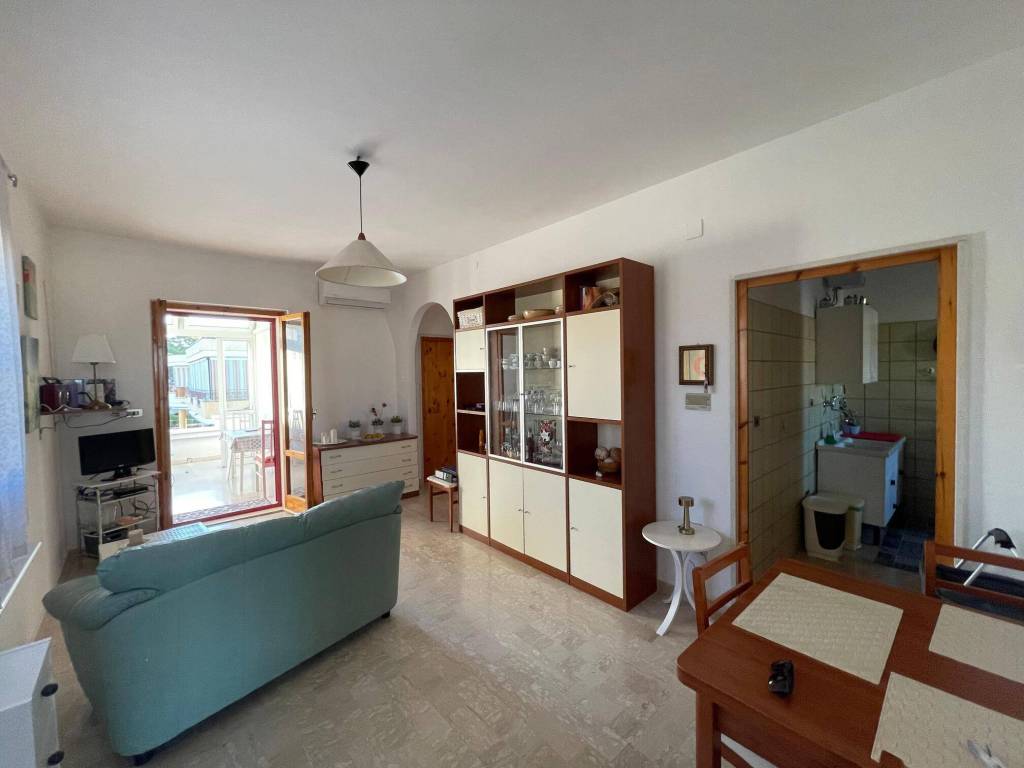 Appartamento a Ginosa in Via Umberto Giordano, 5 - Foto 3