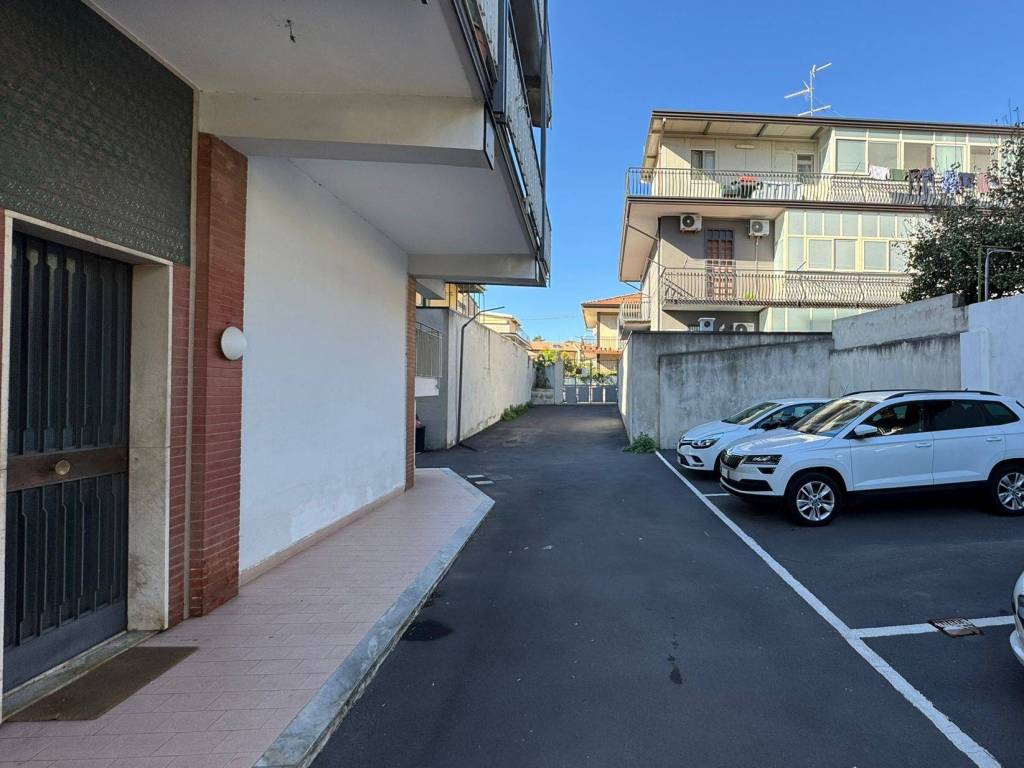 Attico / mansarda a Gravina di catania in Via A. Modigliani - Foto 4