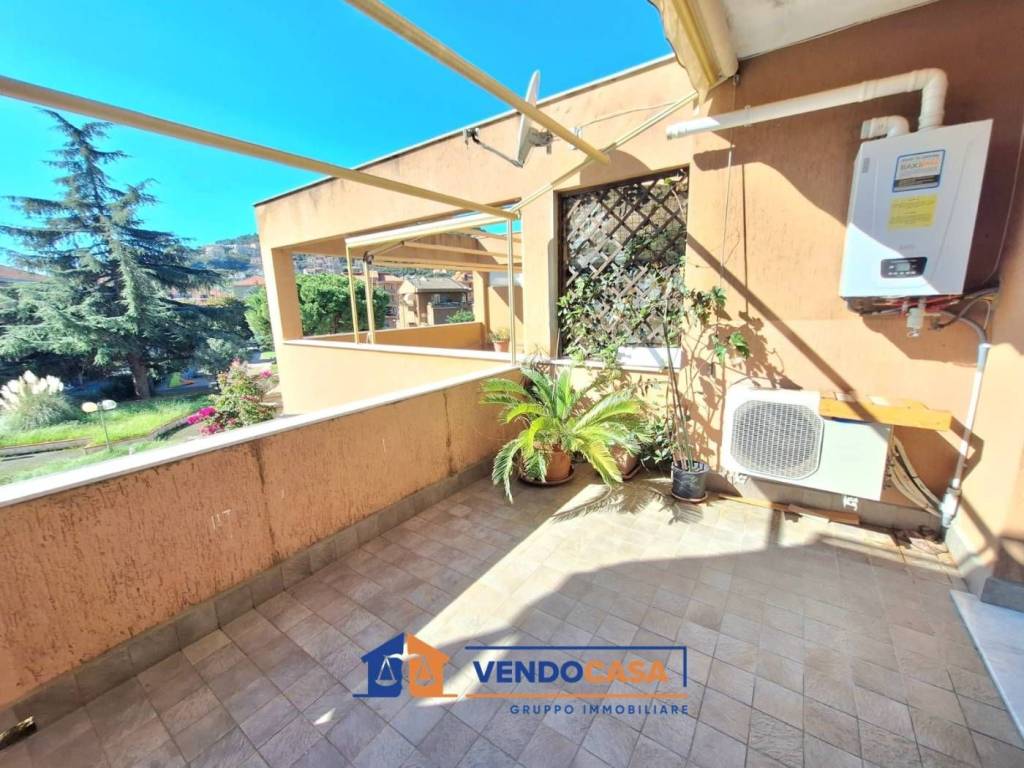 Appartamento a Pietra ligure in Via Piani - Foto 3