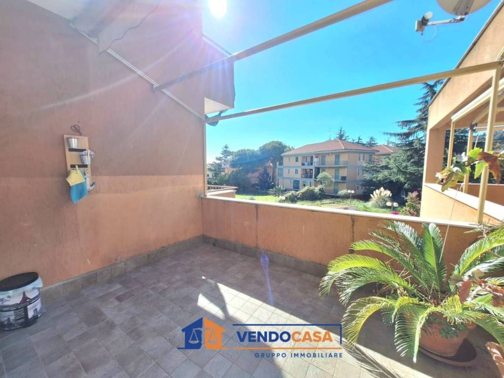 Appartamento a Pietra ligure in Via Piani - Foto 4