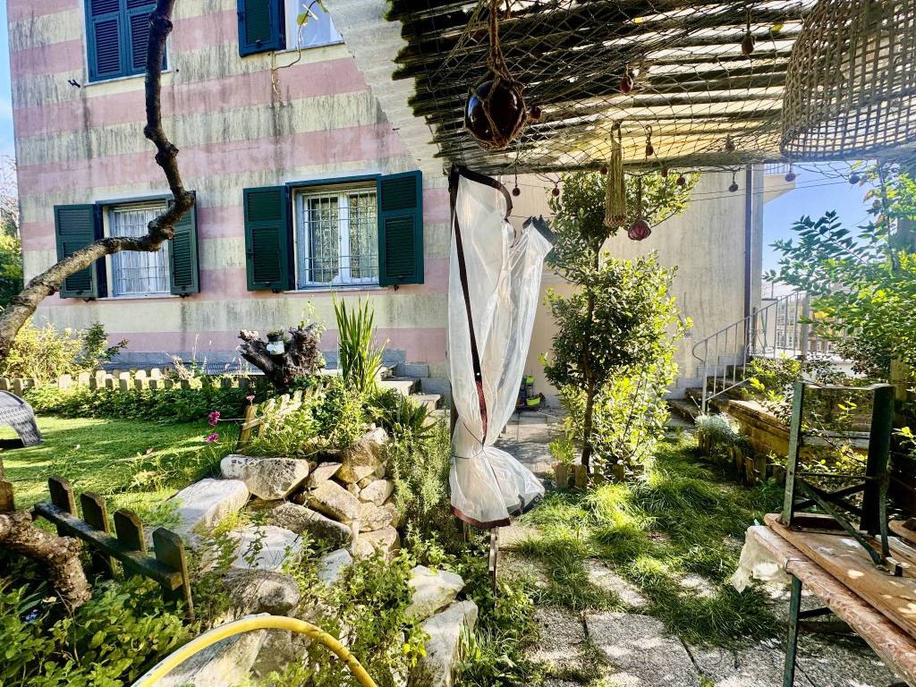 Villa a Follo in Via 1 Maggio - Foto 5