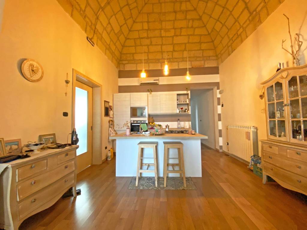 Appartamento a Brindisi in Via Cristoforo Colombo, 25 - Foto 5