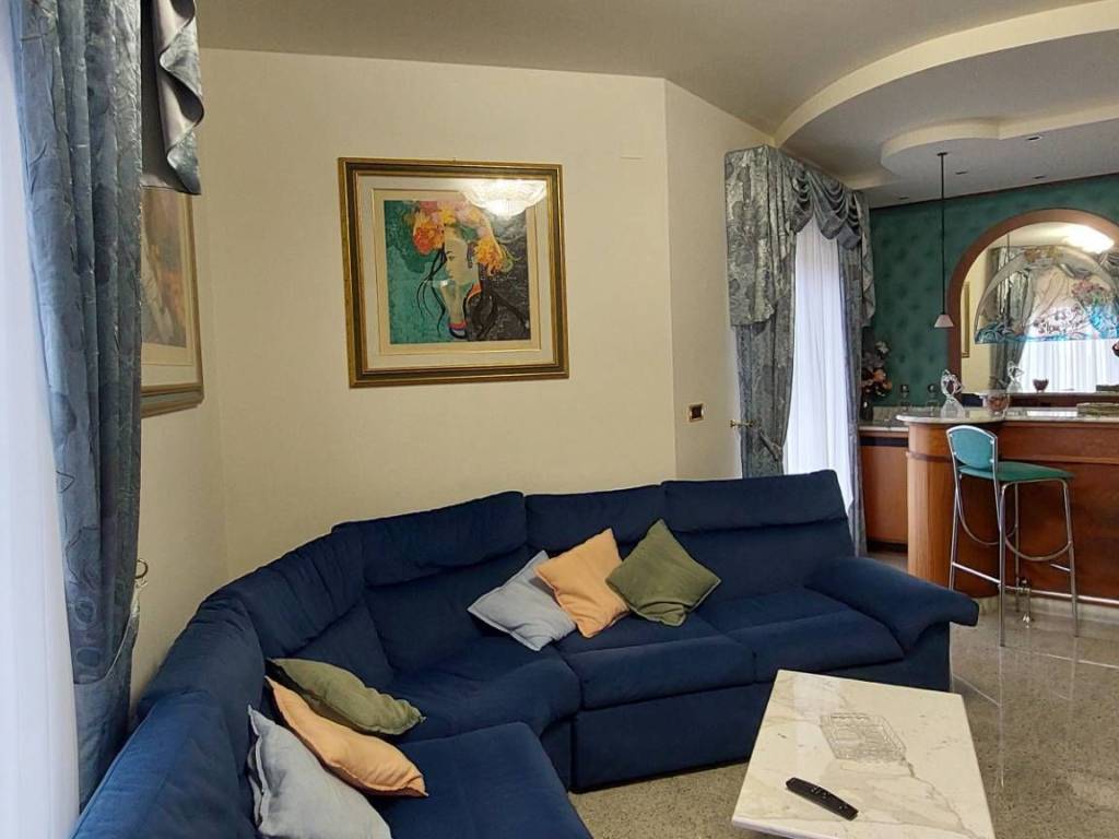 Appartamento a Folignano in via Piane di morro - Foto 3