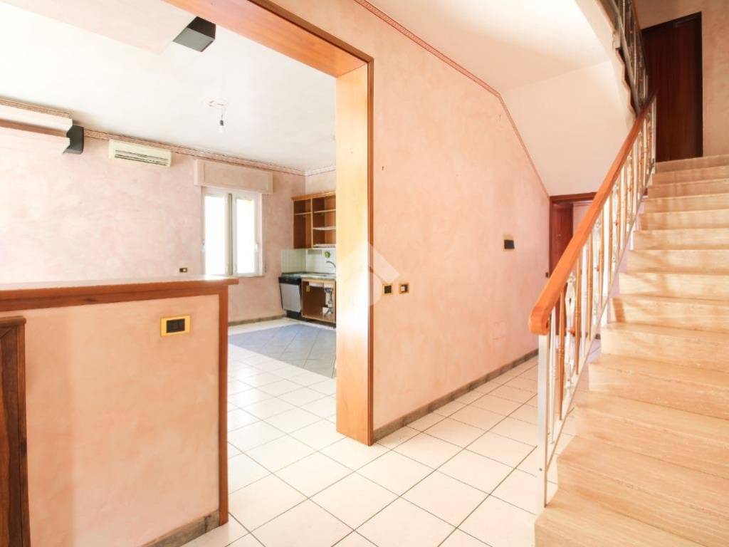 Casa indipendente a Porto sant'elpidio in Via Camillo Benso Cavour, 116 - Foto 2