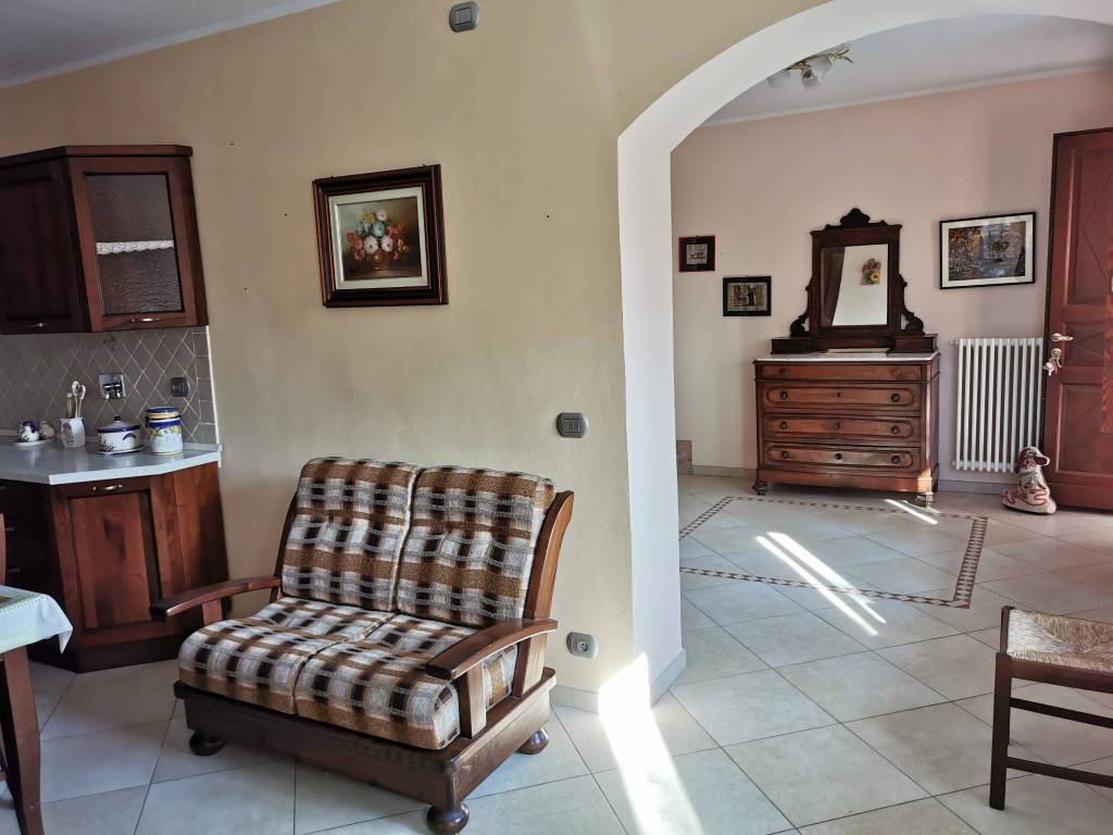 Casa indipendente a Montiglio monferrato in Frazione Carboneri, 65 - Foto 3