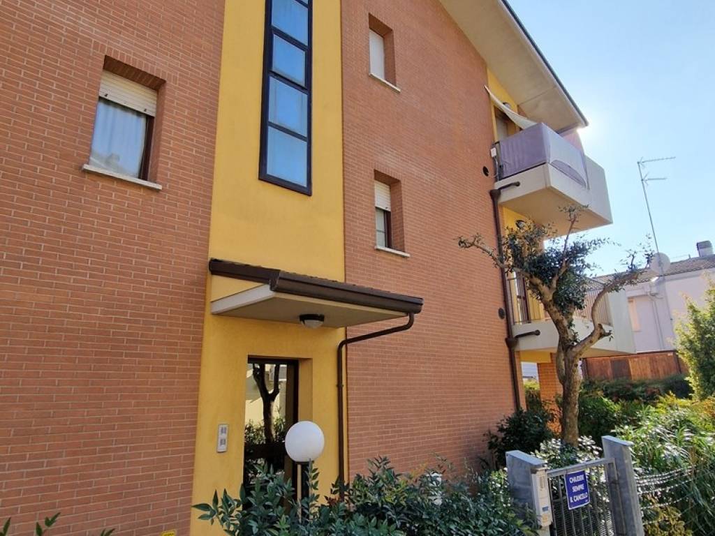 Appartamento a Massa lombarda in Via Sandro Pertini, 11 - Foto 2