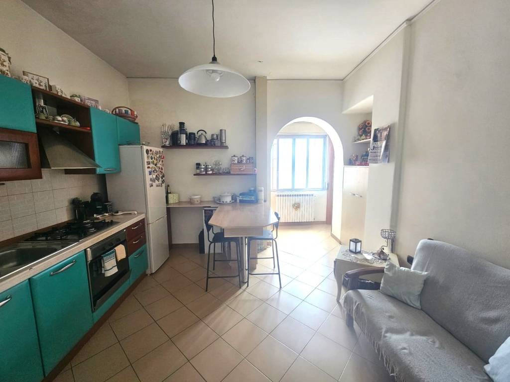 Appartamento a Benevento in Via Benedetto Bonazzi - Foto 4