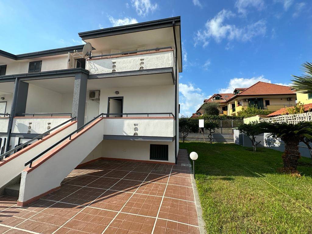 Villa a Giugliano in campania in Via Staffetta - Foto 2